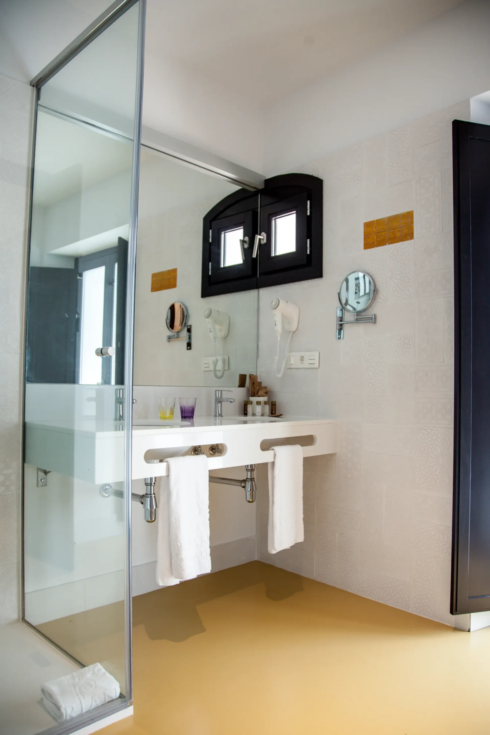 lavabo ba+�o